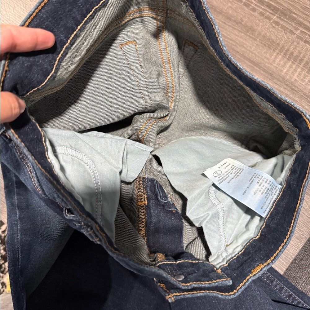 Hollister Men's Dark Blue Straight Jeans - Picture 12 of 12